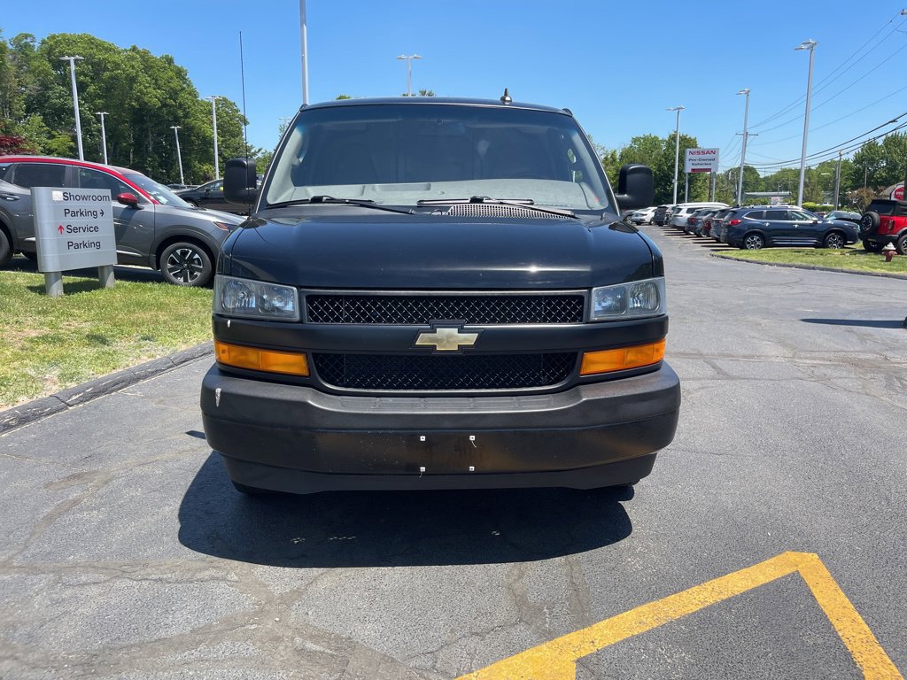 Used 2023 Chevrolet Express 2500 w/ Driver Convenience Package RWD image 7