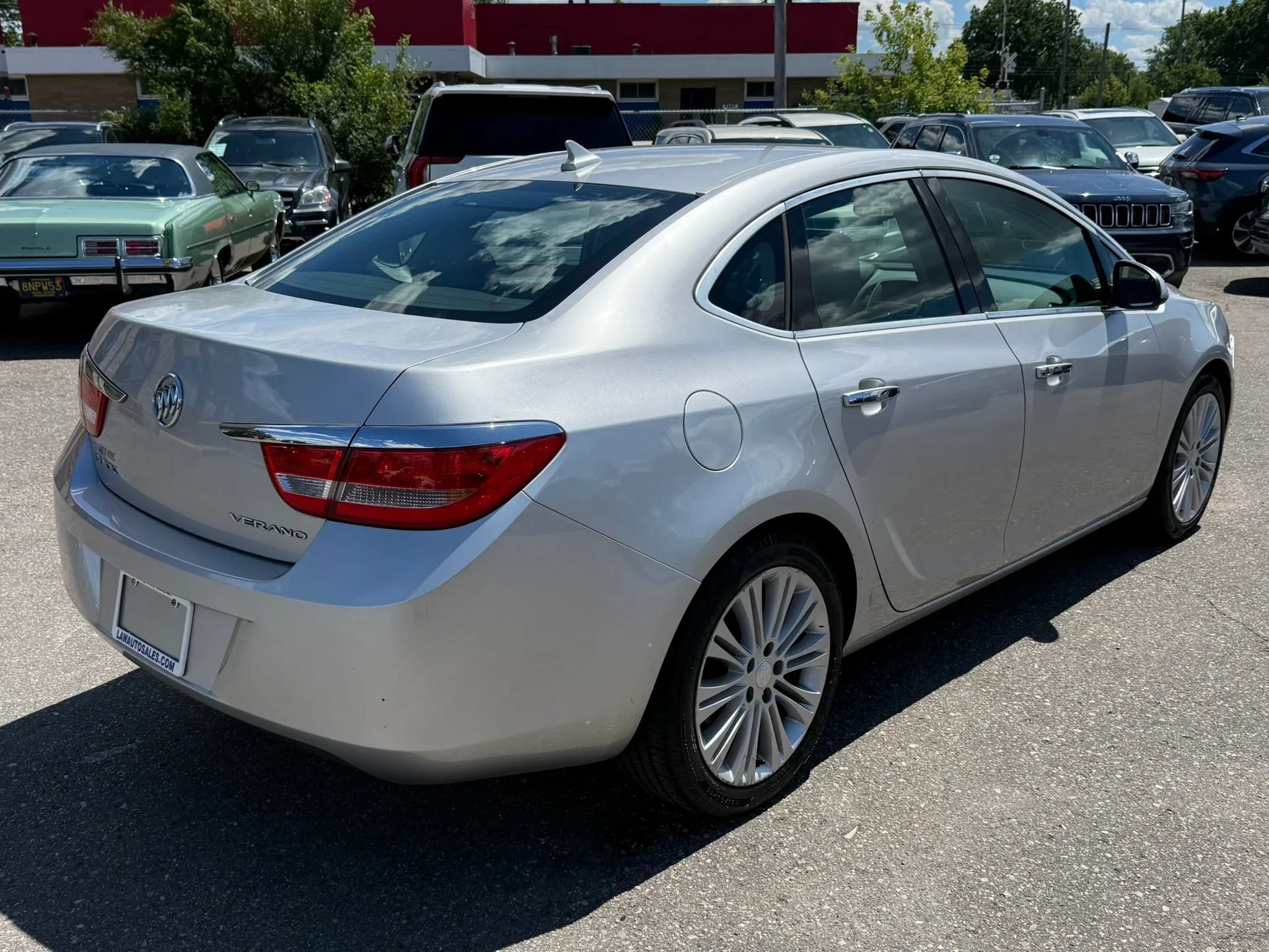 Used 2013 Buick Verano FWD image 5