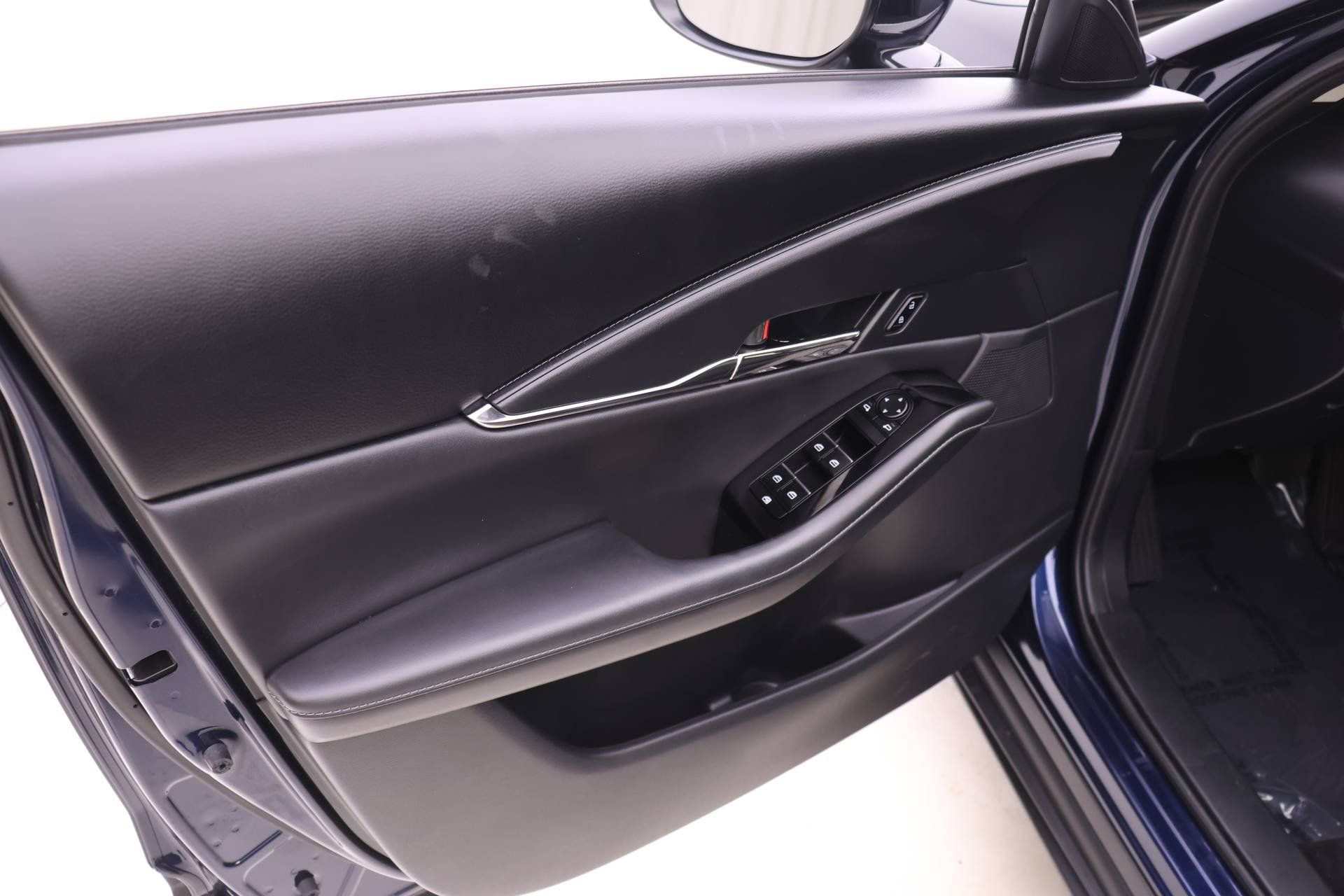 Used 2023 MAZDA CX-30 AWD 2.5 S w/ Preferred Package image 8