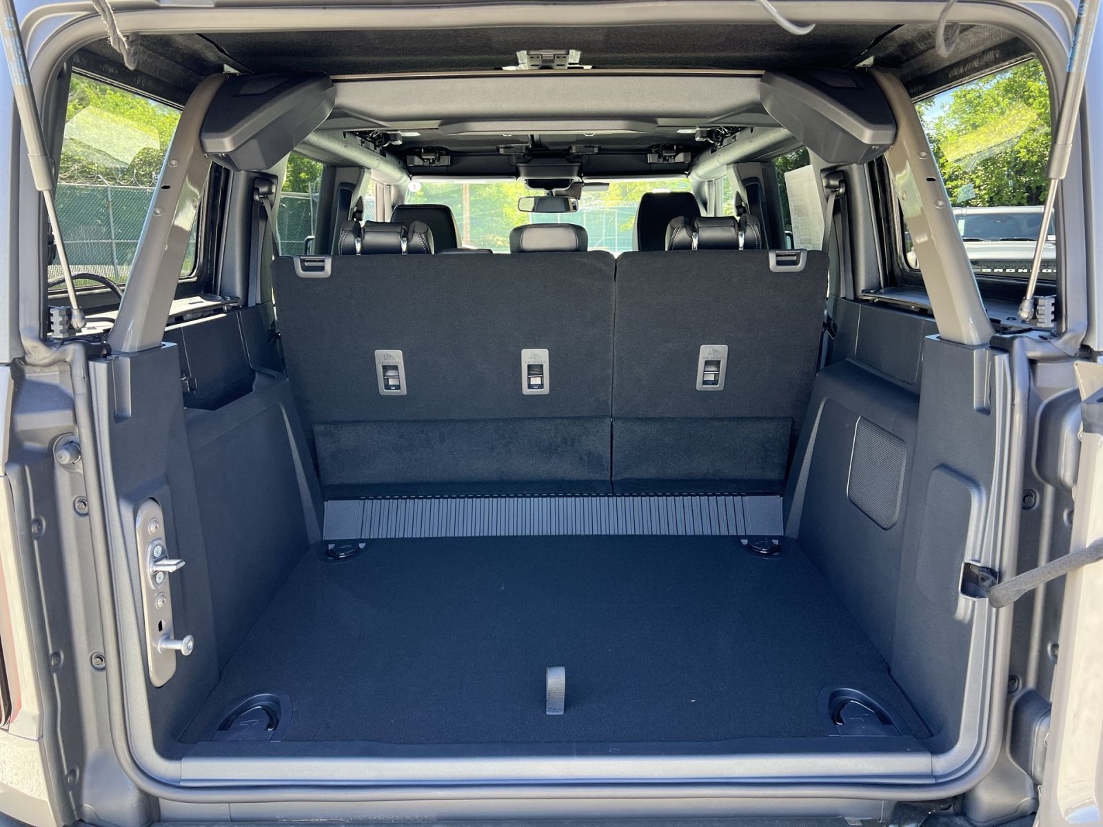 New 2026 Ford Bronco Outer Banks AWD/4WD image 25