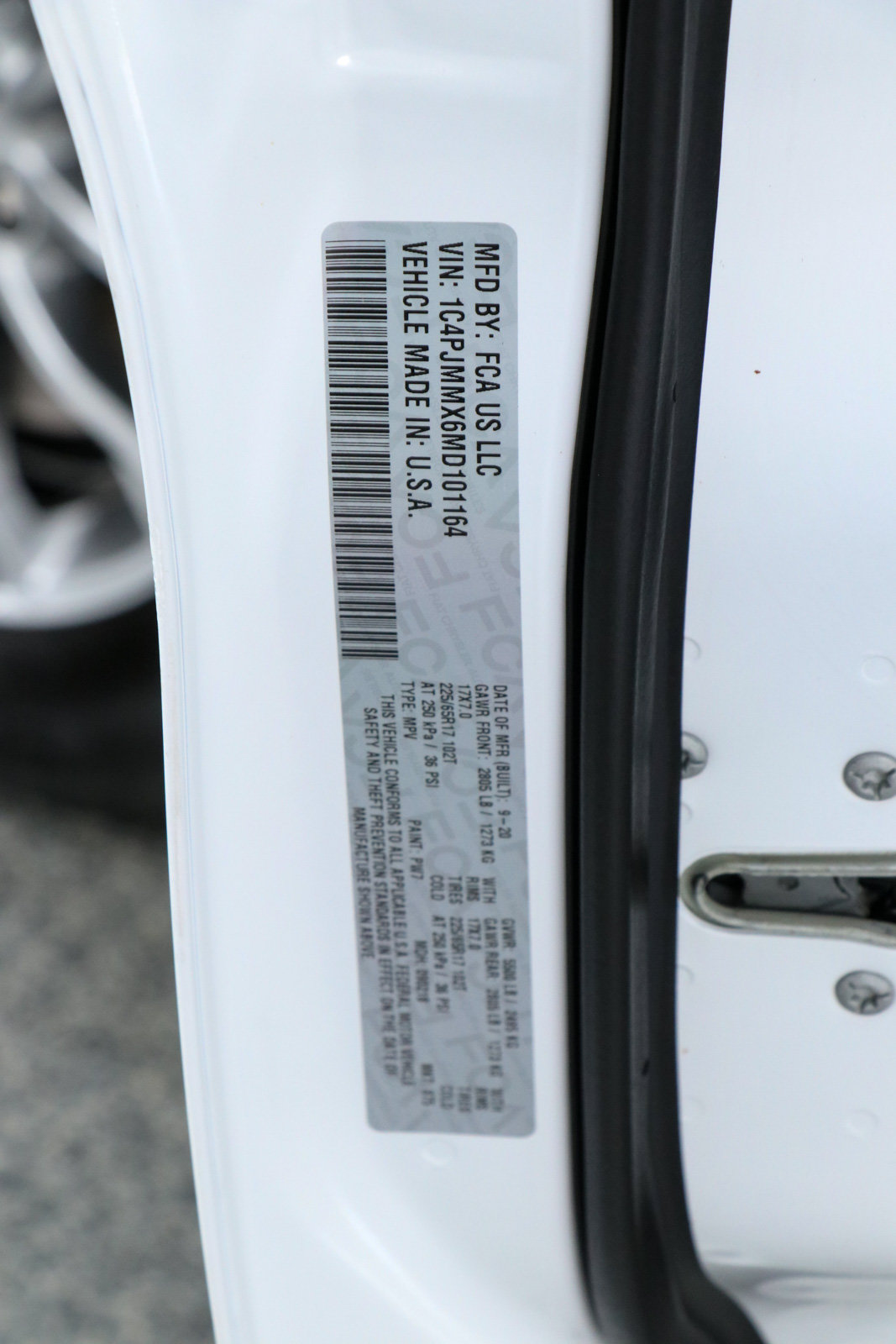 Used 2021 Jeep Cherokee Latitude Lux AWD/4WD image 31