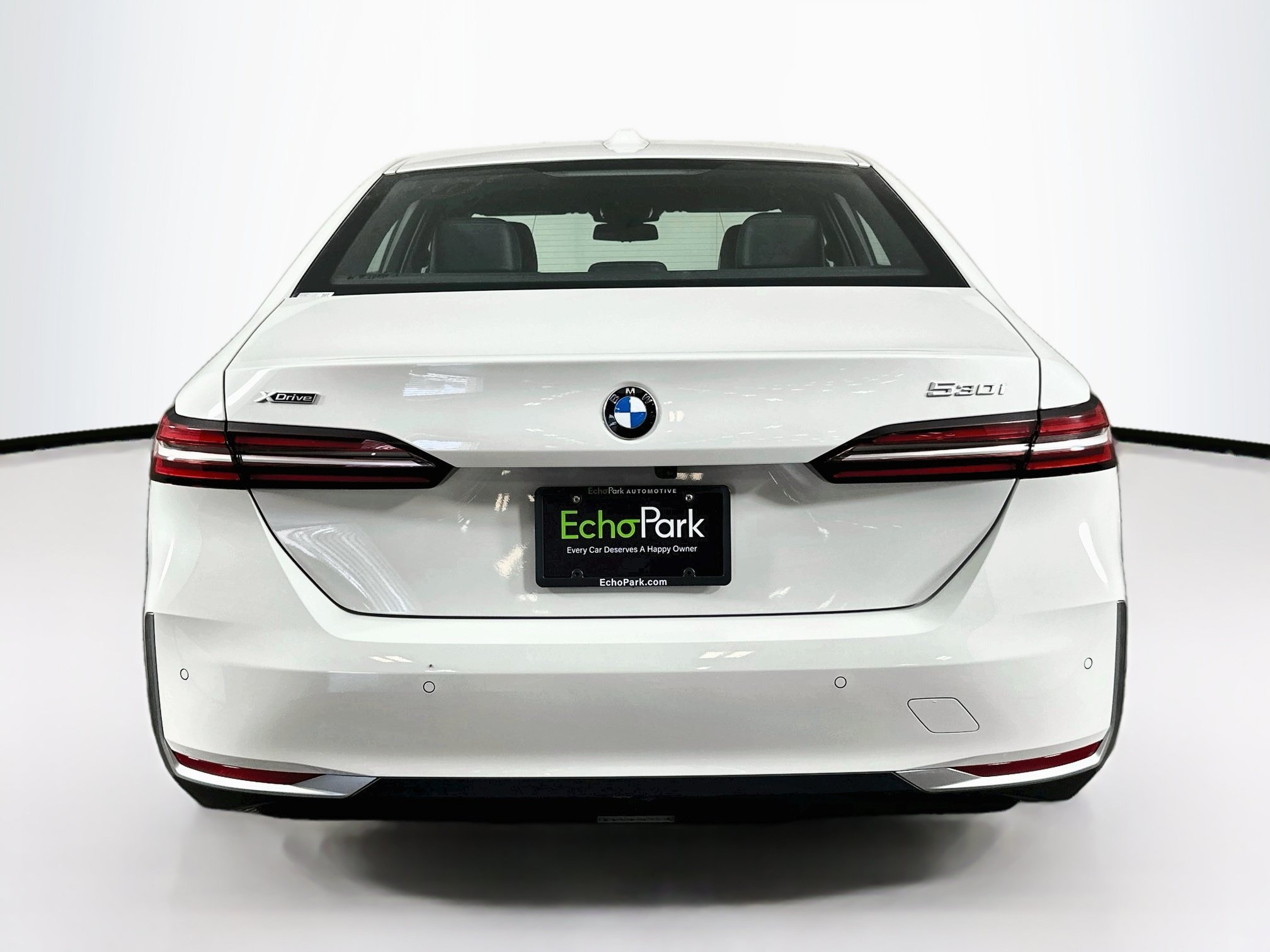 Used 2026 BMW 530i xDrive AWD/4WD image 7