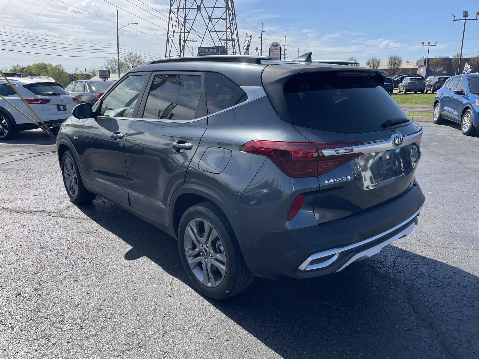 Used 2021 Kia Seltos S image 3