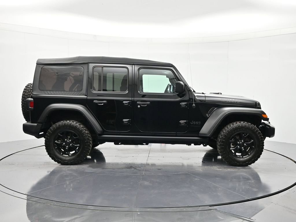 Used 2022 Jeep Wrangler Unlimited Sport AWD/4WD image 4