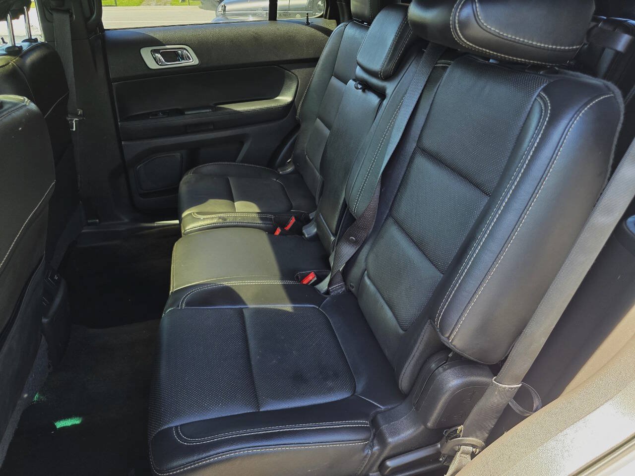 Used 2015 Ford Explorer Sport w/ Equipment Group 401A AWD/4WD image 22