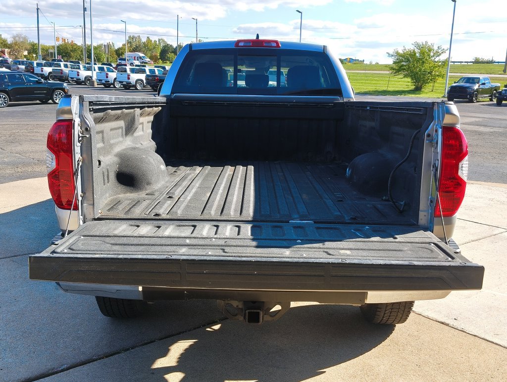 Used 2021 Toyota Tundra SR5 AWD/4WD image 13
