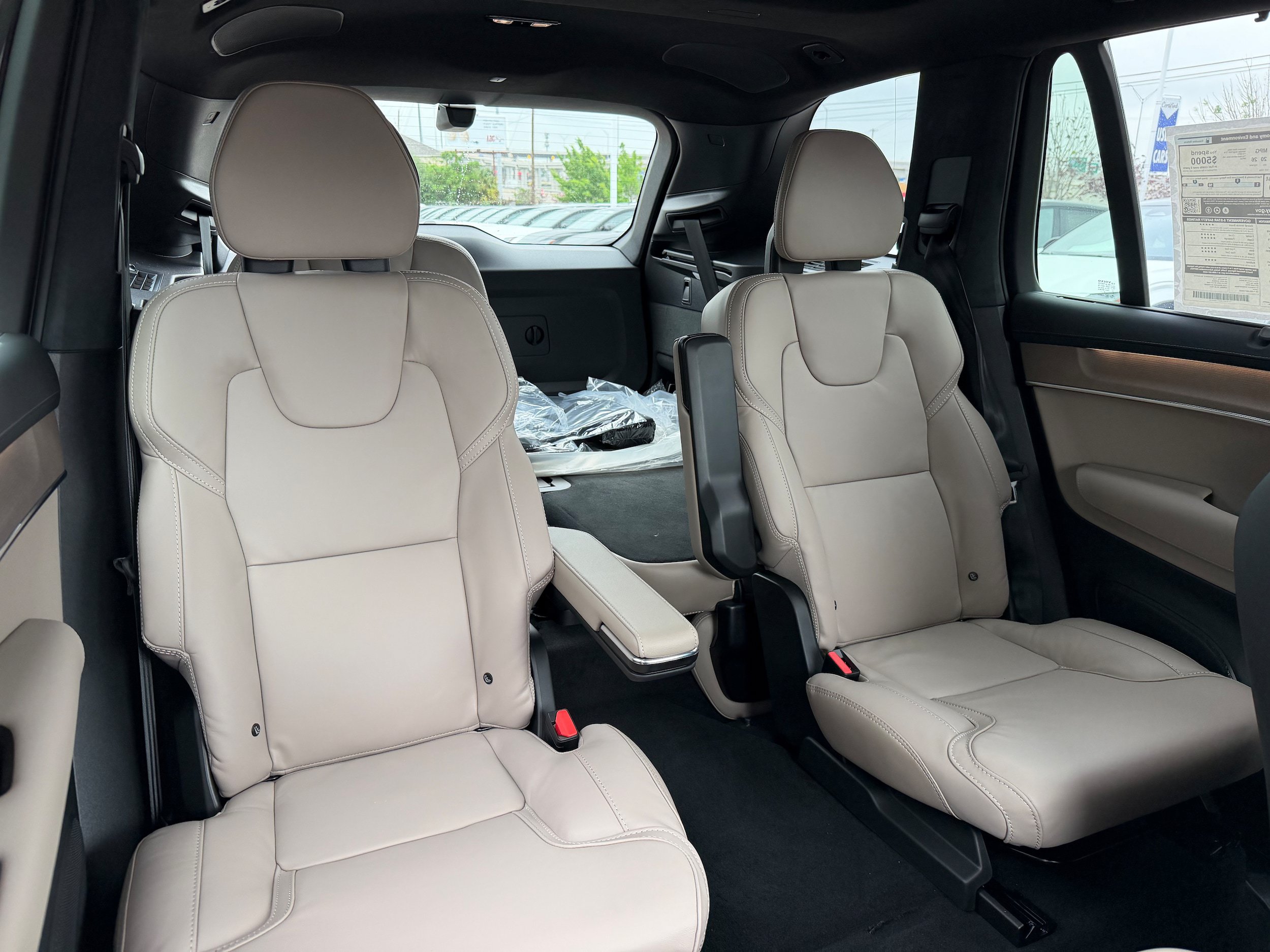 New 2026 Volvo XC90 B6 Ultra w/ Lounge Package AWD/4WD image 10