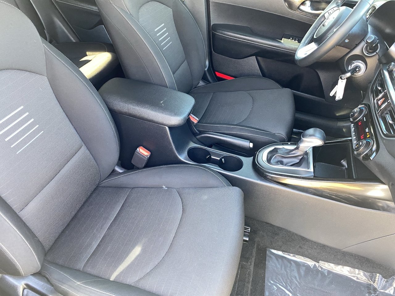 Used 2019 Kia Forte S FWD image 11