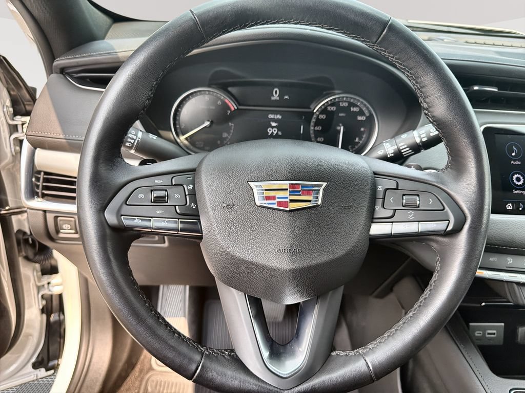 Used 2023 Cadillac XT4 Premium Luxury w/ Cold Weather Package AWD/4WD image 11
