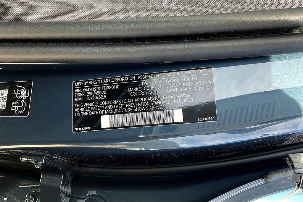 New 2026 Volvo XC60 B5 Plus w/ Climate Package image 22