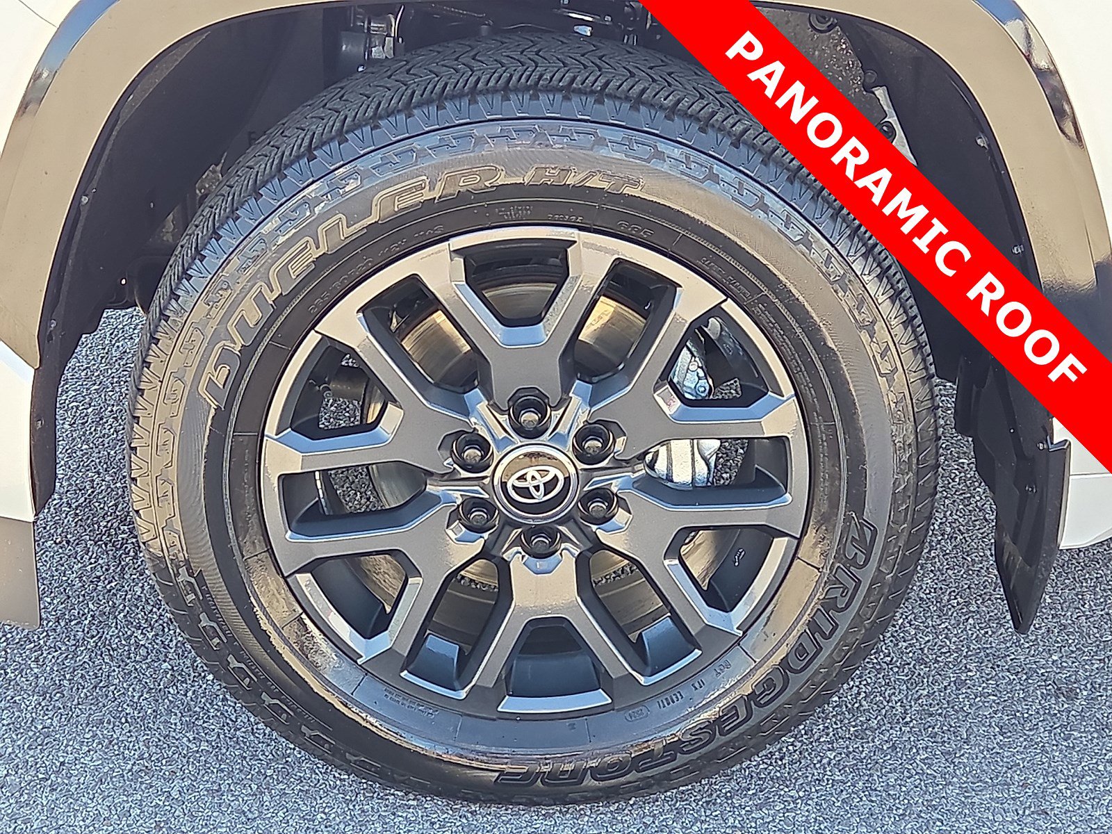 Used 2024 Toyota Sequoia Platinum image 7