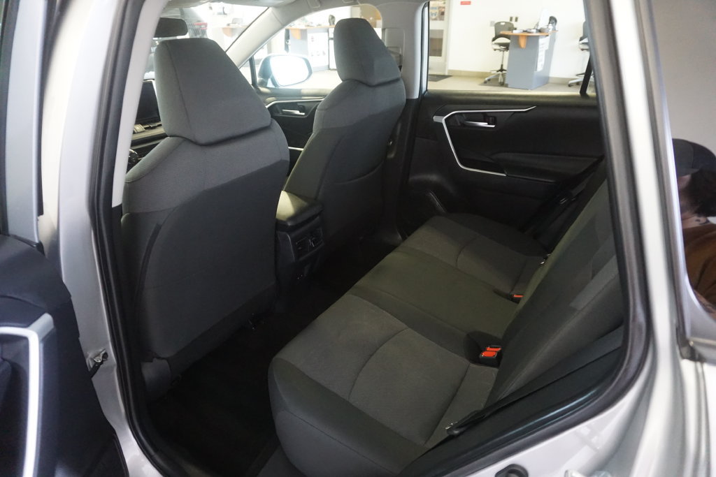 Certified 2025 Toyota RAV4 XLE AWD/4WD image 20