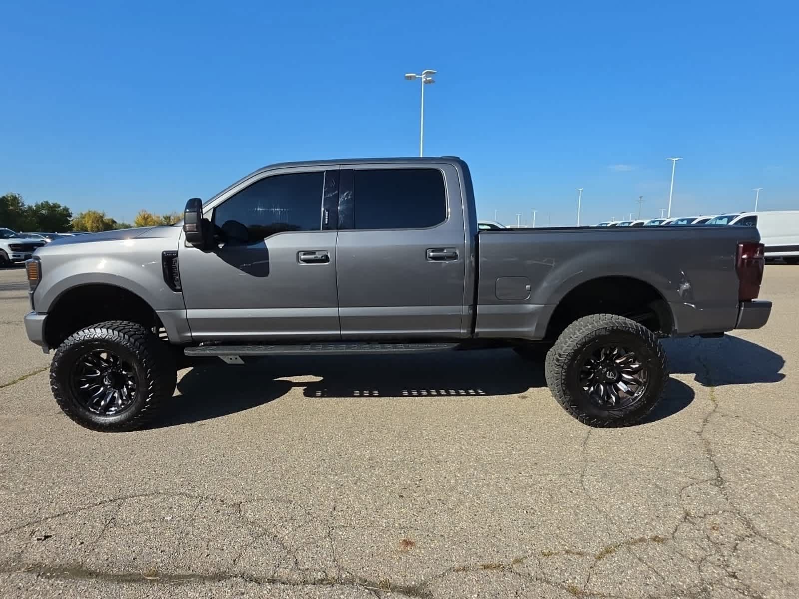Used 2022 Ford F250 Lariat w/ Black Appearance Package AWD/4WD image 11