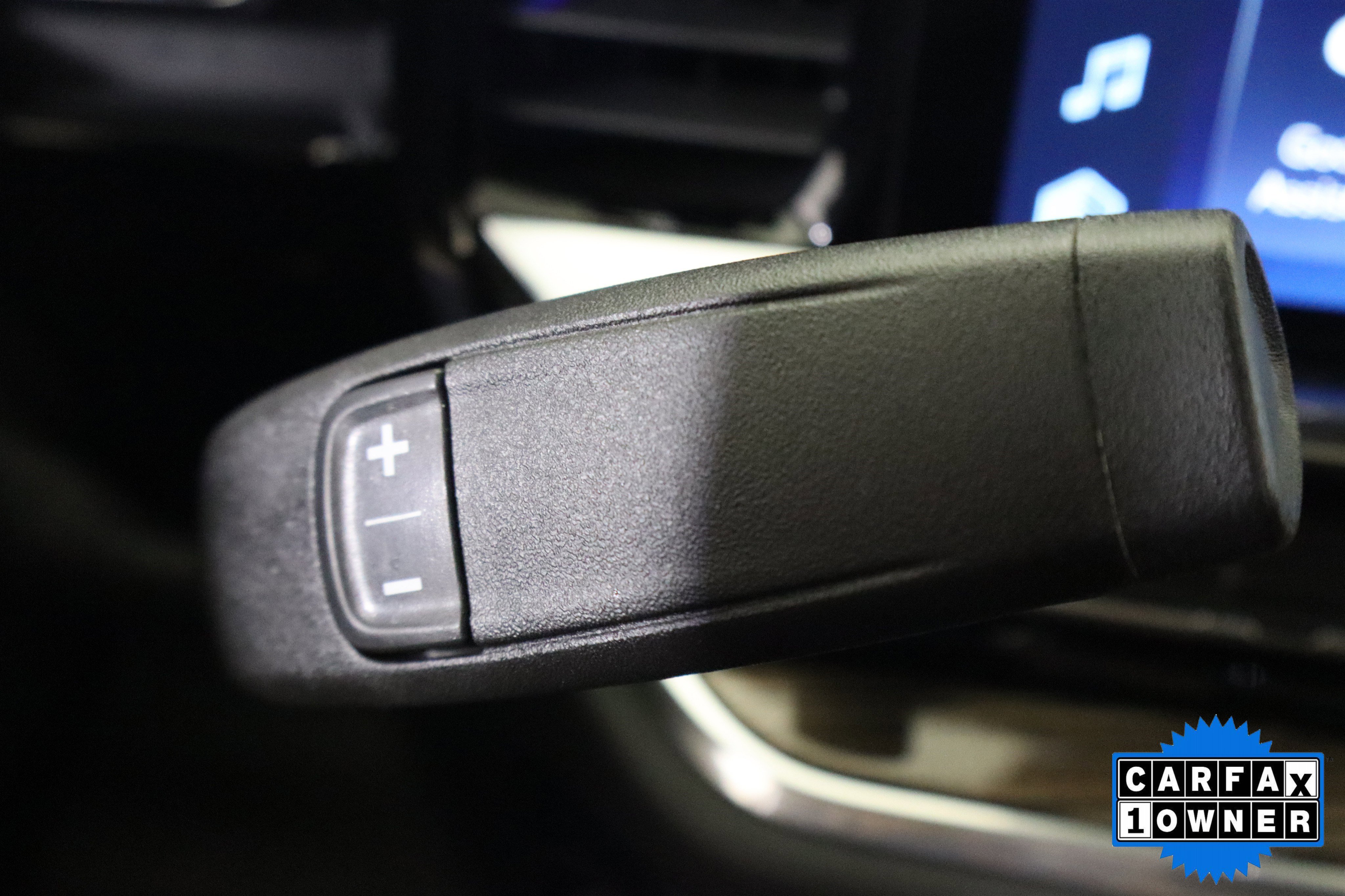 Used 2024 Chevrolet Silverado 1500 LT image 32