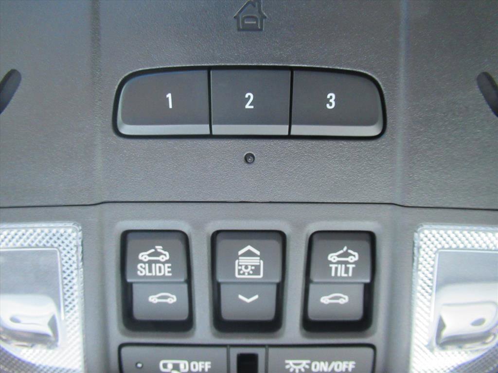 Used 2023 Buick Enclave Essence w/ Experience Buick Package FWD image 29