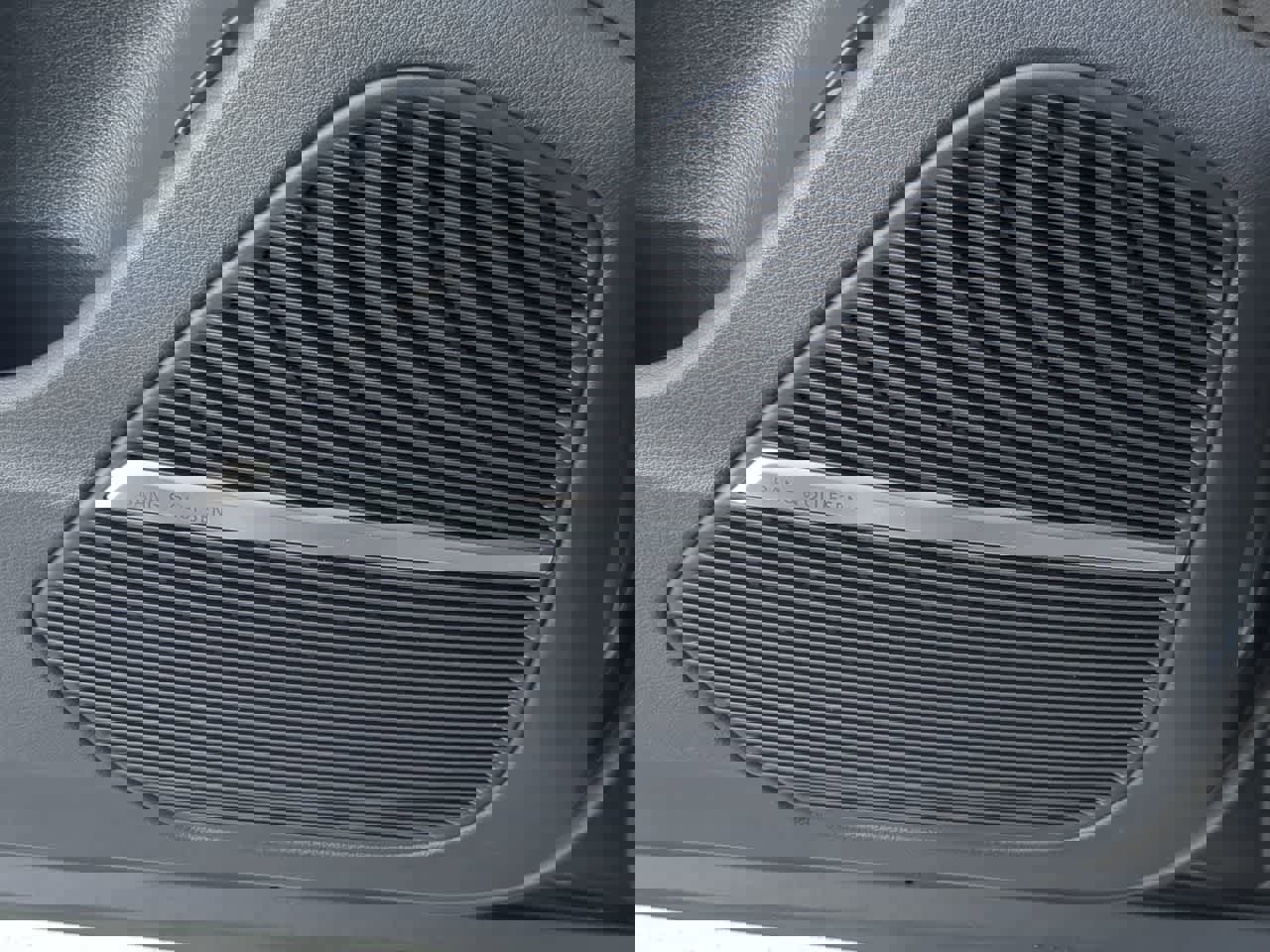 Used 2021 Audi SQ8 Prestige image 32