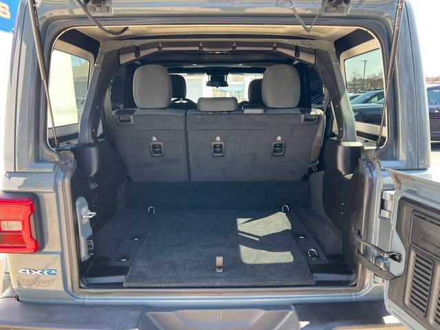 Used 2024 Jeep Wrangler Unlimited Sahara image 37