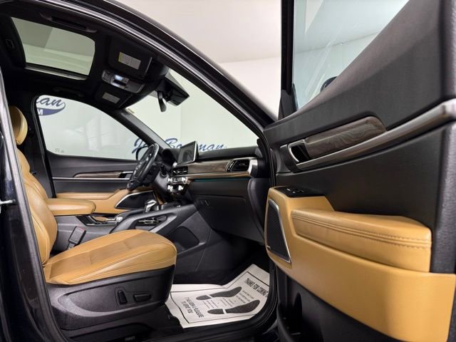 Used 2020 Kia Telluride SX w/ Towing Package image 20