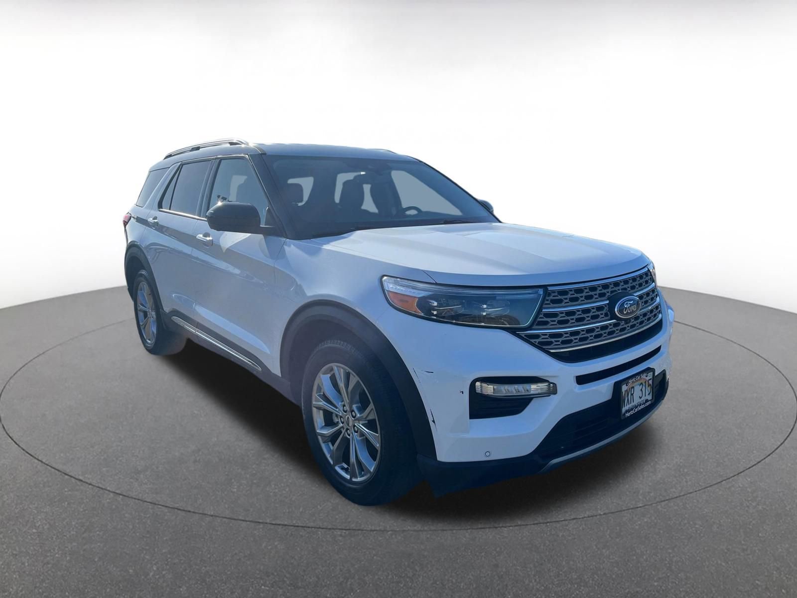 Used 2023 Ford Explorer Limited image 1