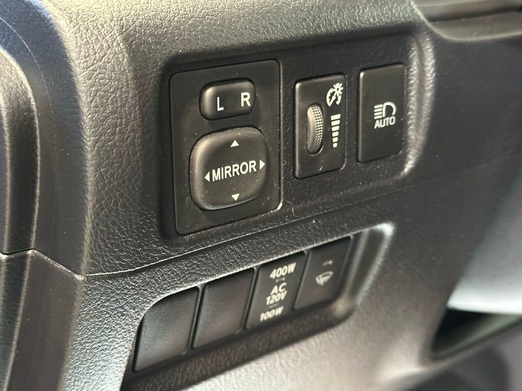 Used 2022 Toyota 4Runner SR5 Premium image 14