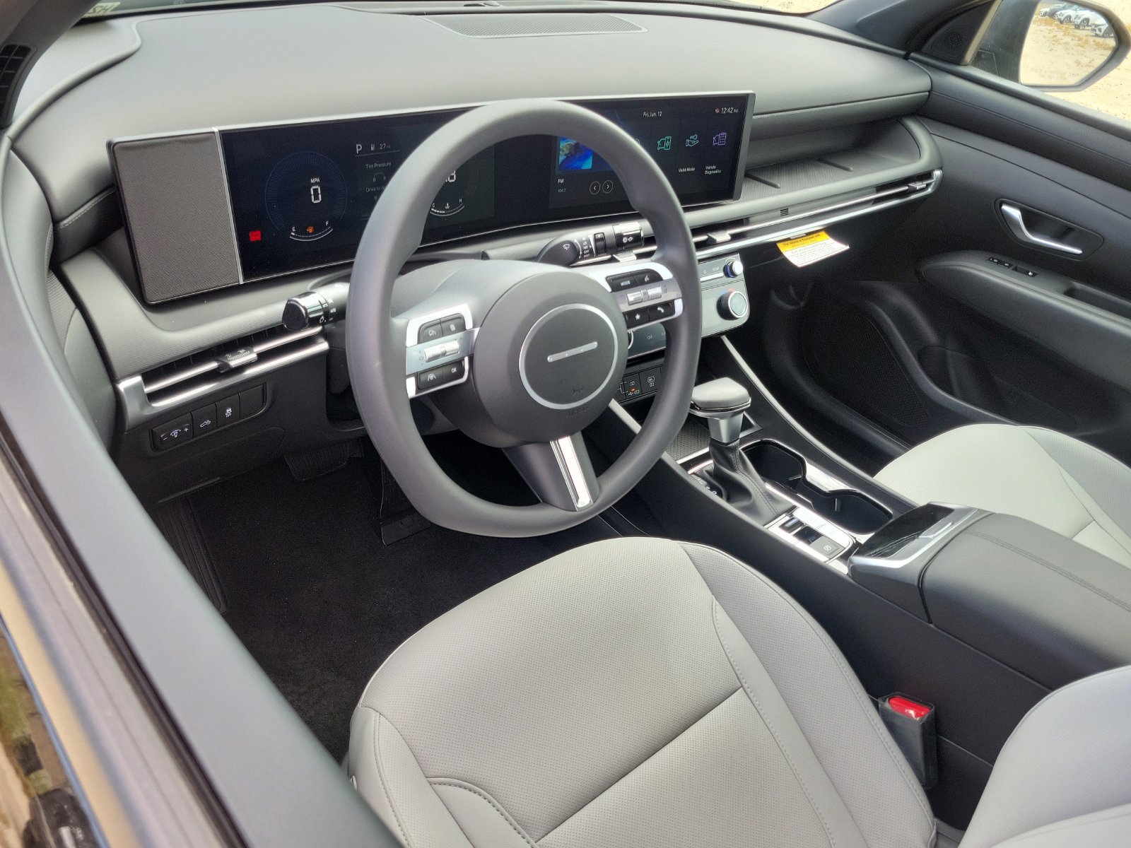 New 2026 Hyundai Santa Cruz SEL FWD image 6