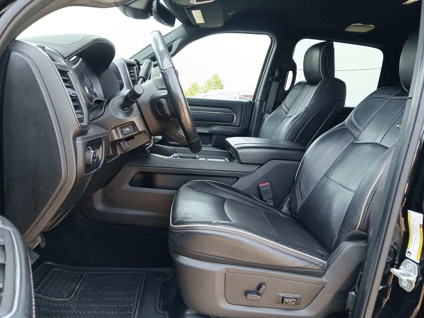 Used 2020 RAM 2500 Limited AWD/4WD image 15