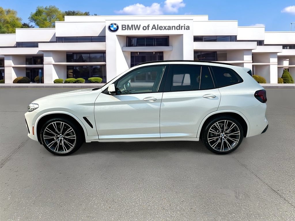 Used 2024 BMW X3 xDrive30i w/ Premium Package AWD/4WD image 8