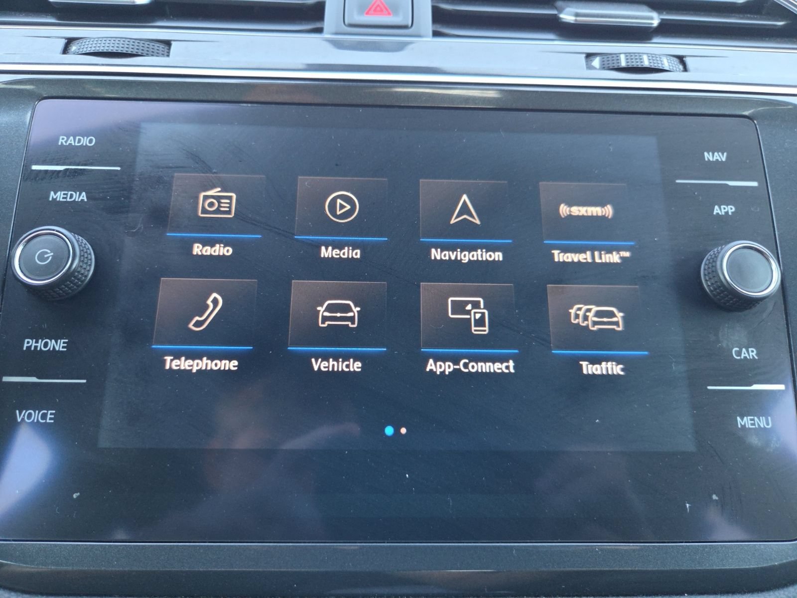 Used 2019 Volkswagen Tiguan SEL Premium R-Line AWD/4WD image 28