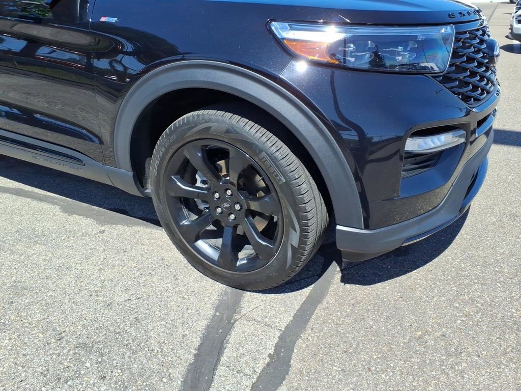 Used 2023 Ford Explorer ST-Line w/ Class IV Trailer Tow Package AWD/4WD image 5