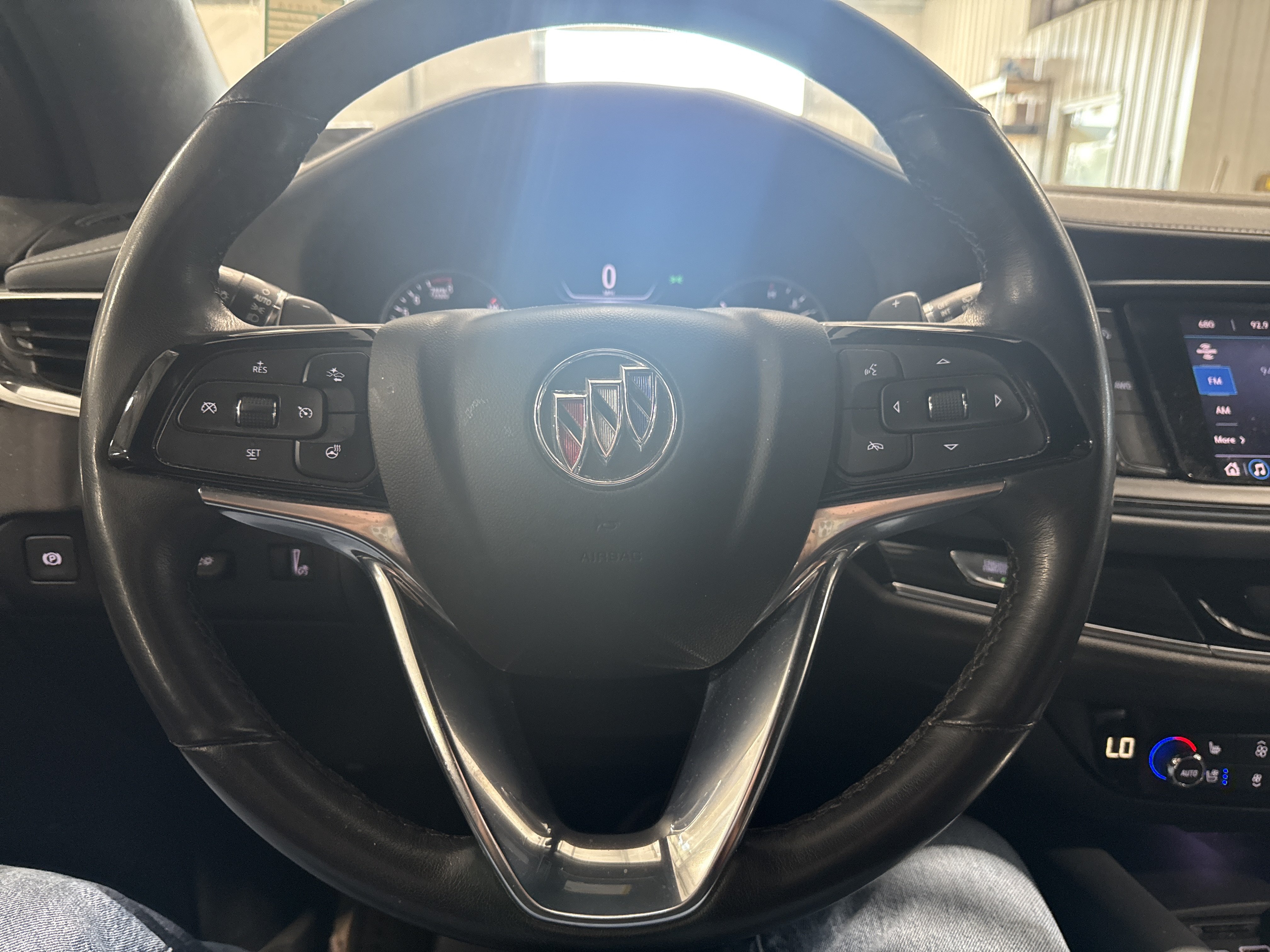 Used 2022 Buick Enclave Premium w/ Experience Buick Package AWD/4WD image 7