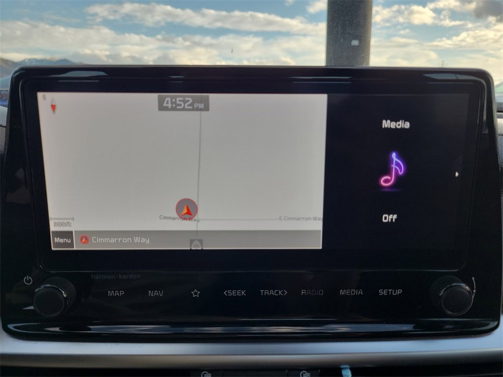 Used 2022 Kia Forte GT-Line w/ GT-Line Premium Package image 18