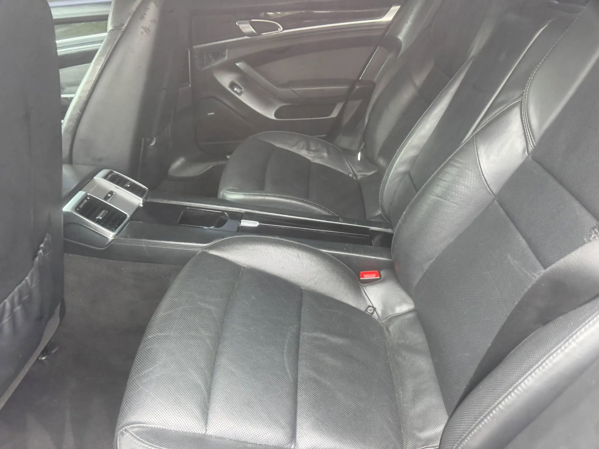 Used 2010 Porsche Panamera S RWD image 24