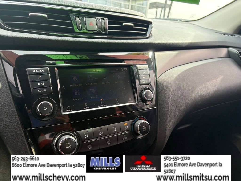 Used 2021 Nissan Rogue Sport S image 19