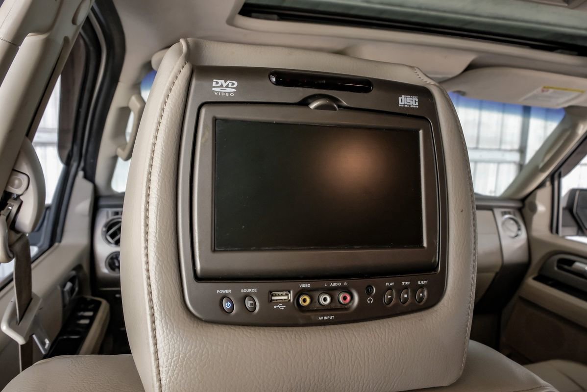 Used 2014 Ford Expedition EL Limited w/ Equipment Group 301A AWD/4WD image 36