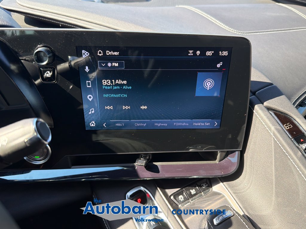 Used 2025 Chevrolet Corvette Z06 RWD image 17