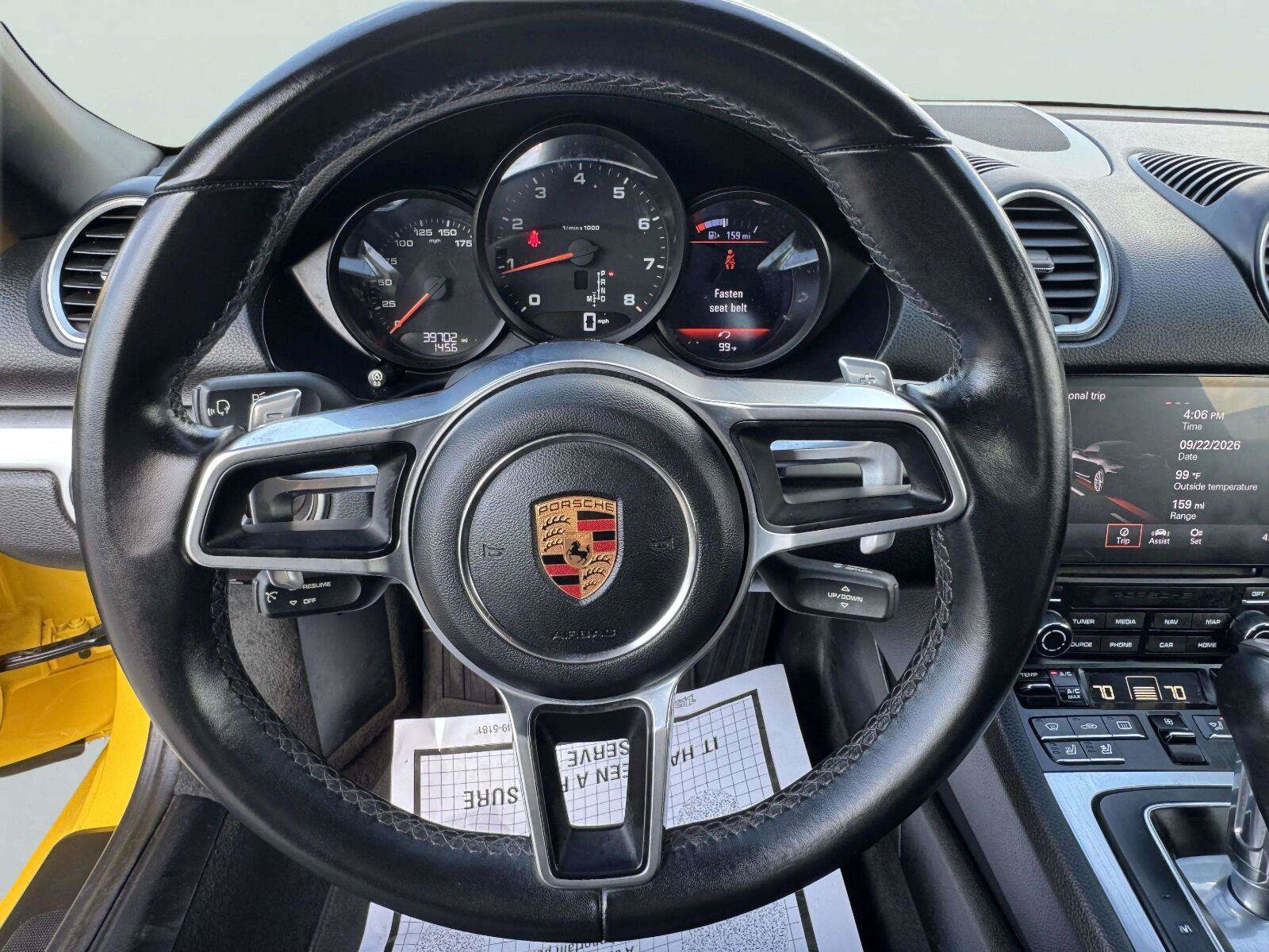 Used 2018 Porsche 718 Boxster RWD image 25