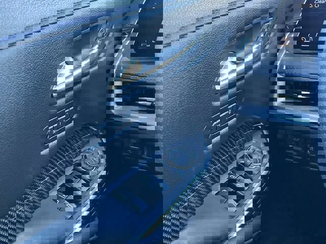 Used 2025 Cadillac XT4 Sport image 23