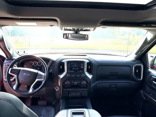 Used 2020 Chevrolet Silverado 1500 LT Trail Boss AWD/4WD image 11