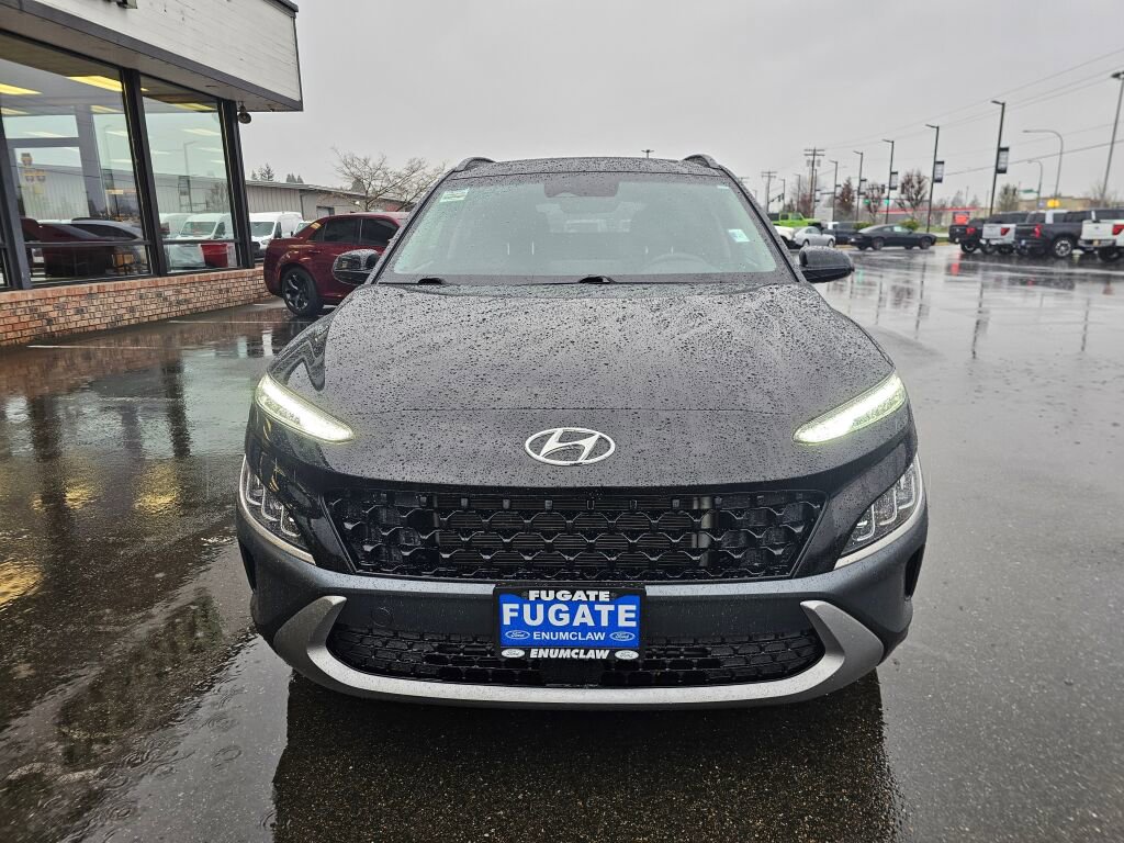 Used 2023 Hyundai Kona Limited image 3