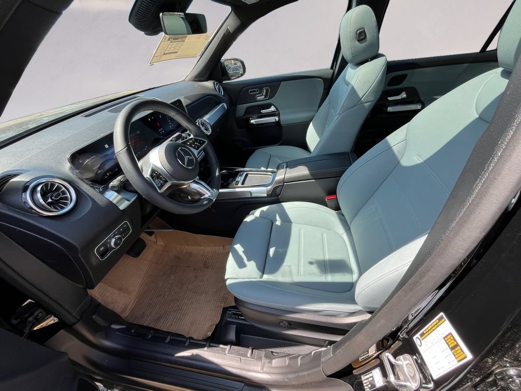 New 2026 Mercedes-Benz GLB 250 4MATIC image 6
