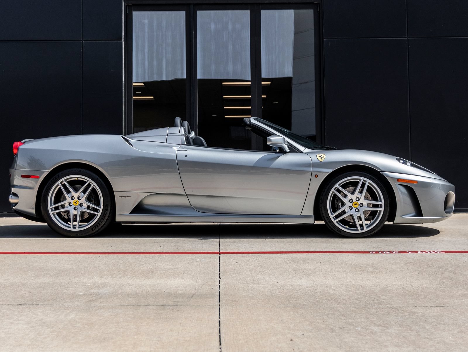 Used 2006 Ferrari F430 Spider RWD image 11