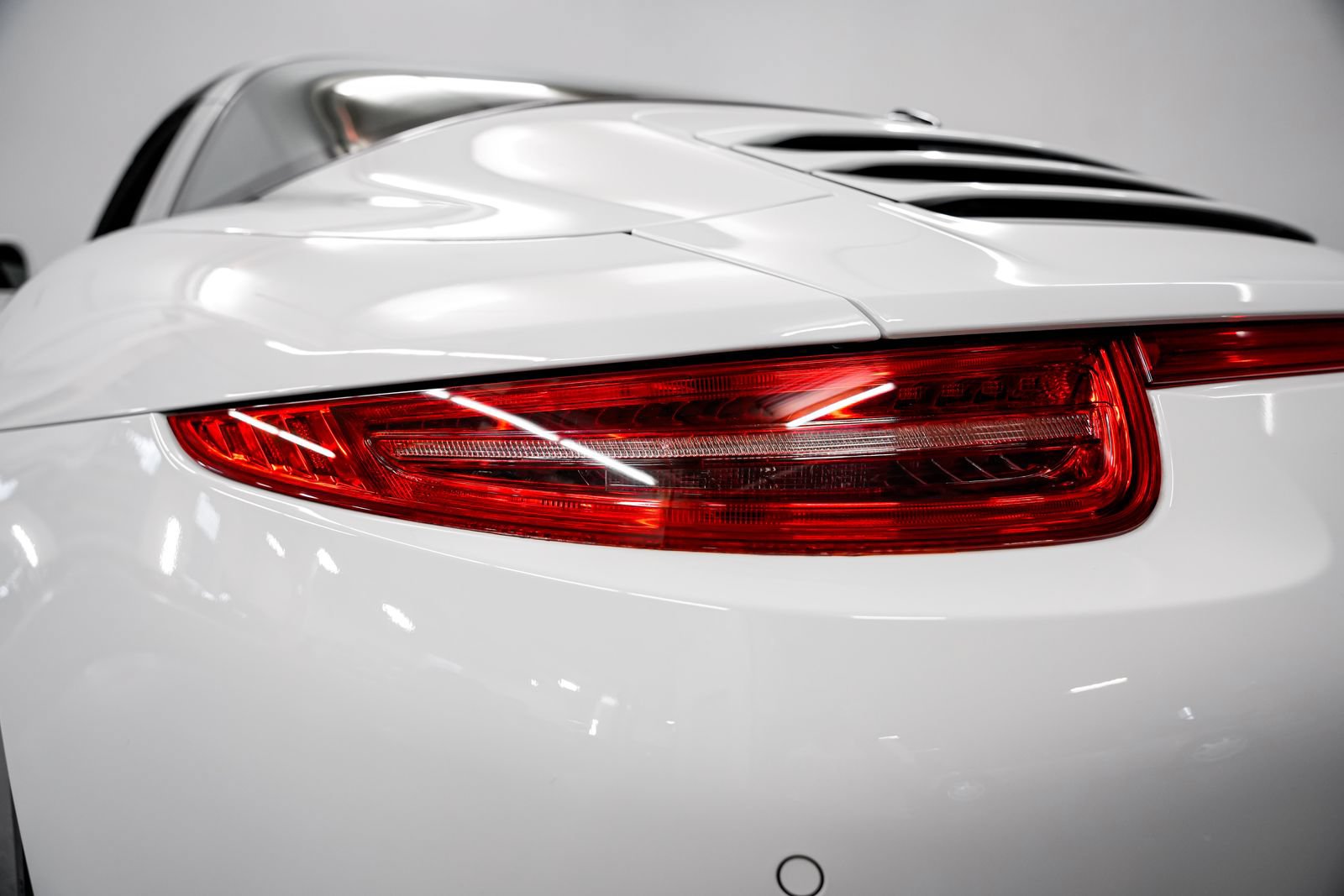 Used 2015 Porsche 911 Targa 4S AWD/4WD image 35
