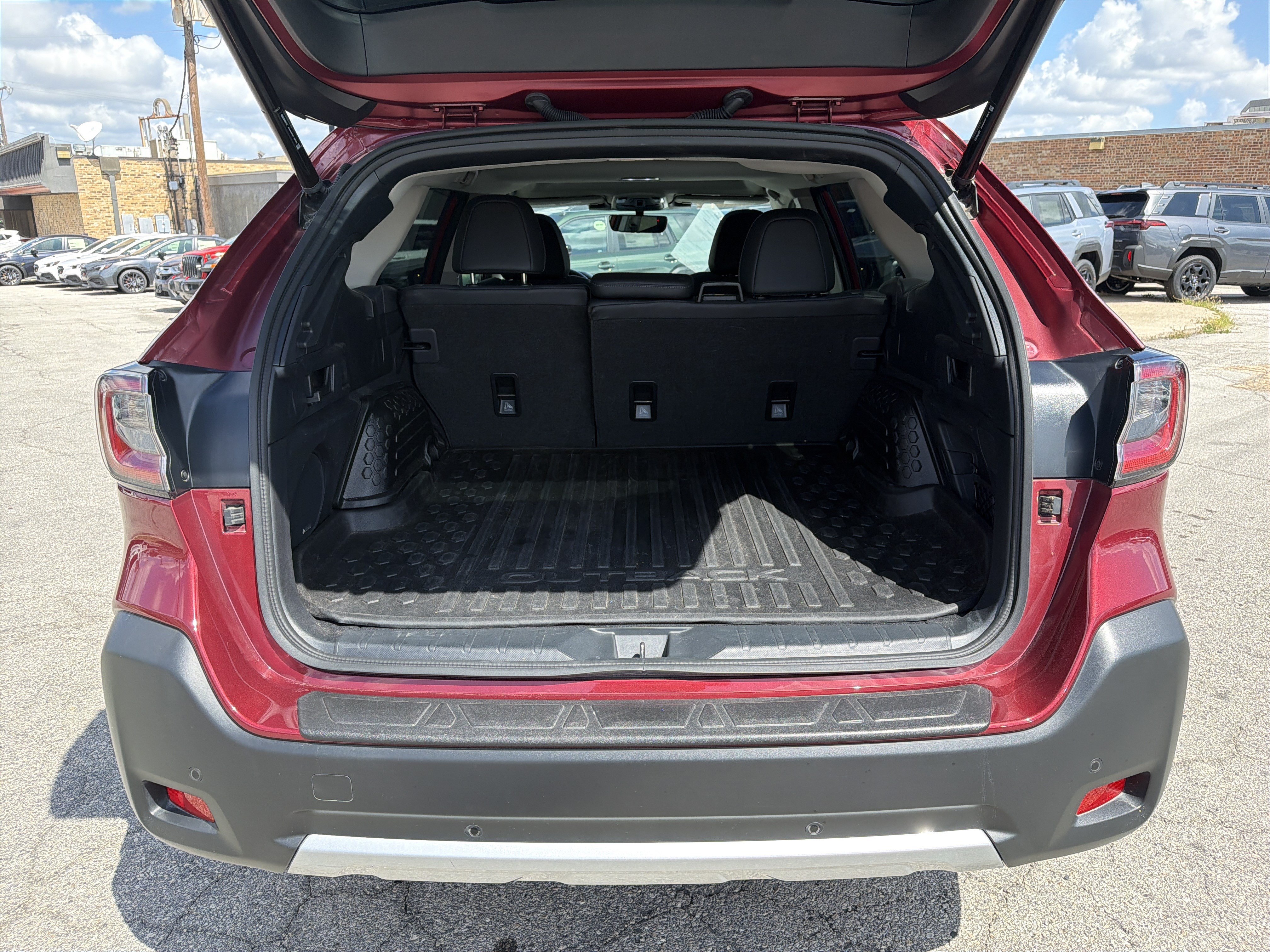 Certified 2025 Subaru Outback Limited XT AWD/4WD image 29
