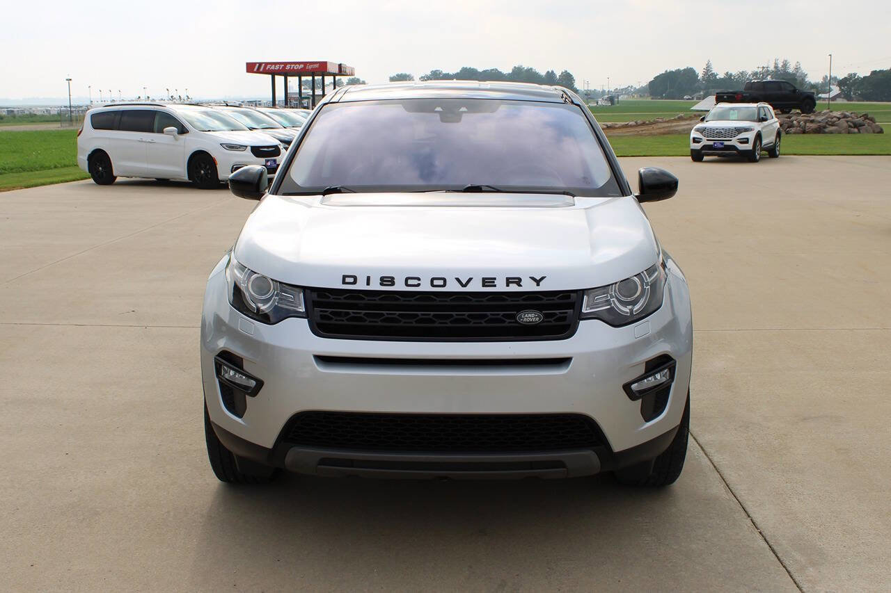 Used 2018 Land Rover Discovery Sport SE image 2