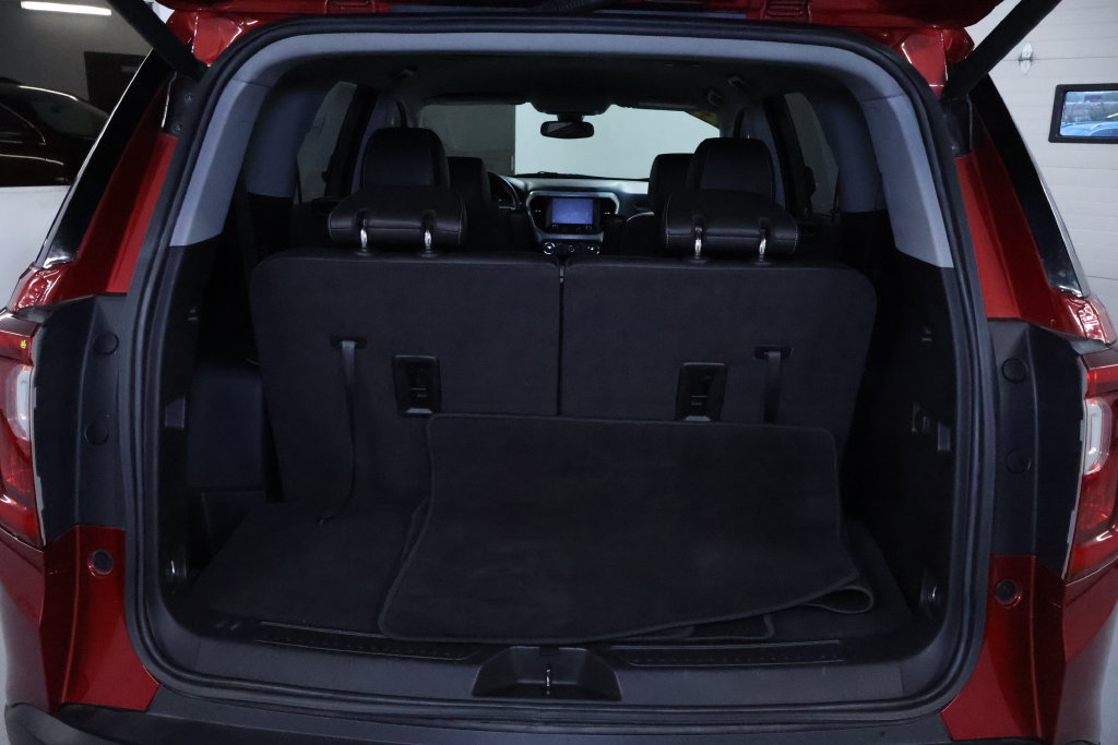 Used 2023 GMC Acadia SLT AWD/4WD image 18