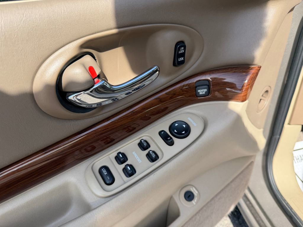 Used 2004 Buick Le Sabre Custom FWD image 12