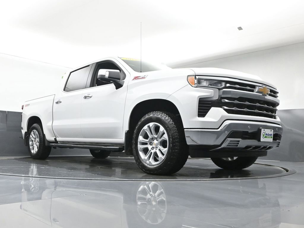 Used 2025 Chevrolet Silverado 1500 LTZ w/ LTZ Premium Package image 28