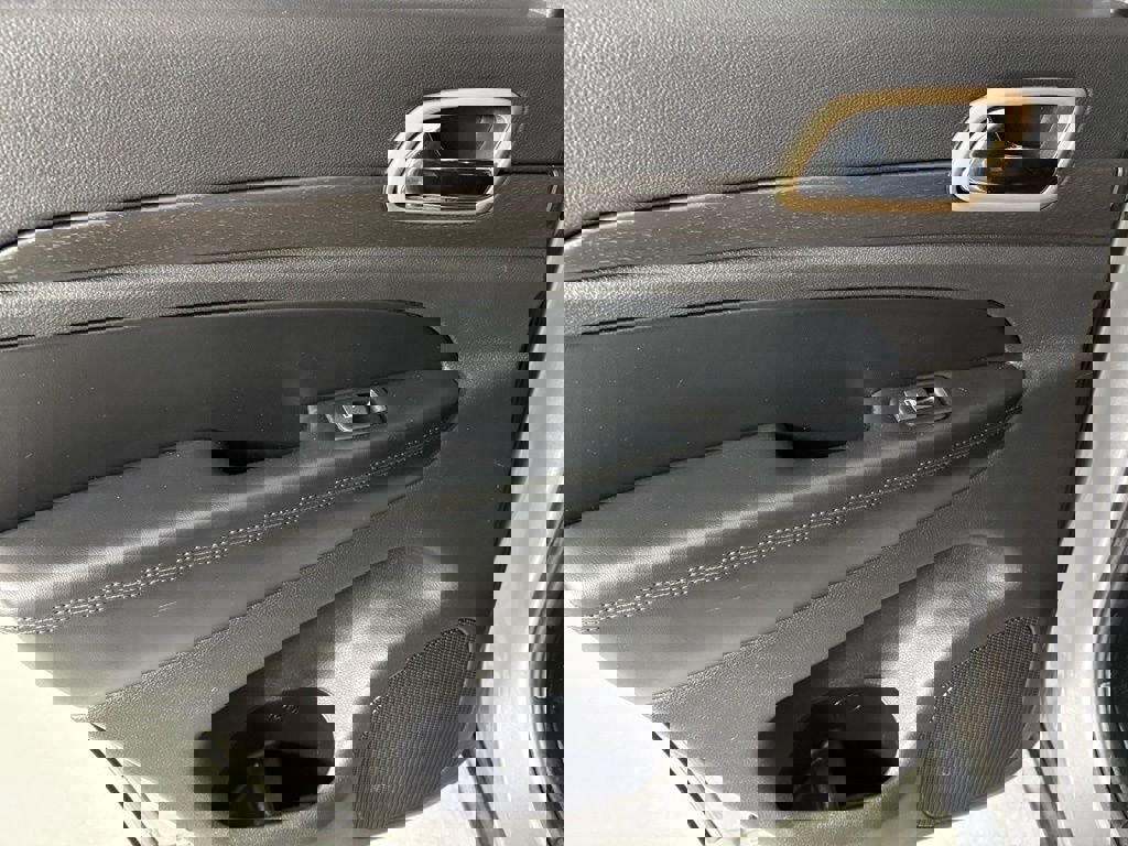 Used 2016 Jeep Grand Cherokee Laredo w/ Quick Order Package 23E image 33