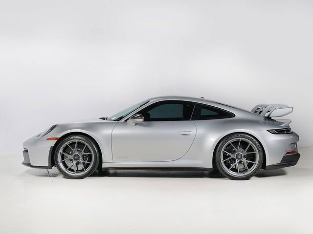 Certified 2022 Porsche 911 GT3 RWD image 2