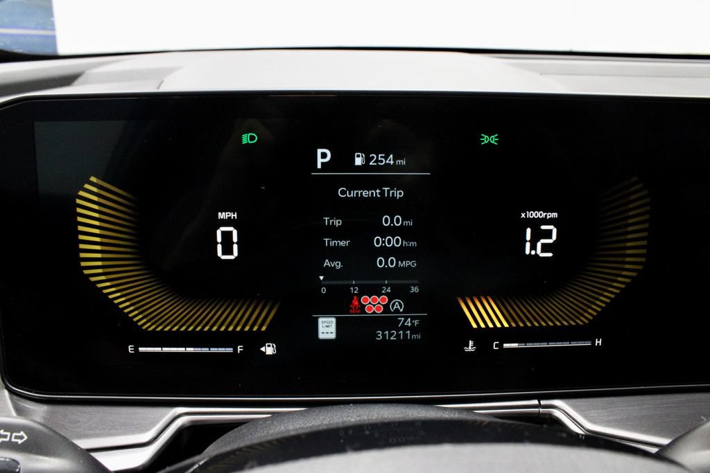 Used 2025 Kia Sorento LX FWD image 28